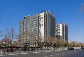 SGP玻璃夹膜板片挤出设备制造商